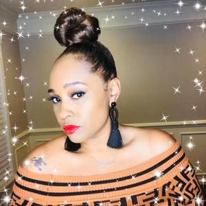 Meet your Posher, Deanna